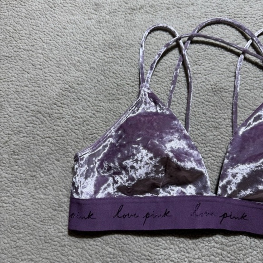 Pink Victoria Secret Bra Womens Medium Bralette Strappy Lilac Crushed Velvet - Picture 2 of 12